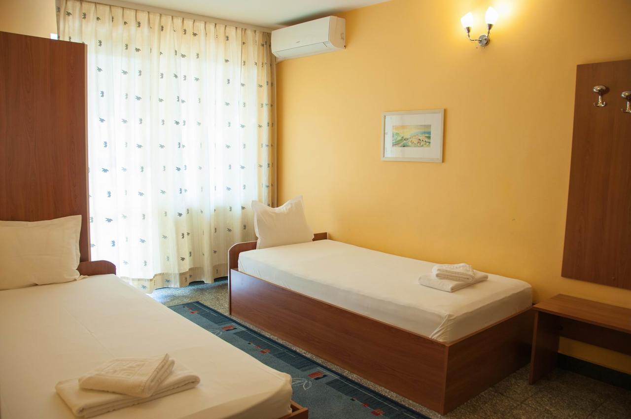 Hotel Ertancom Благоэвгард Экстерьер фото
